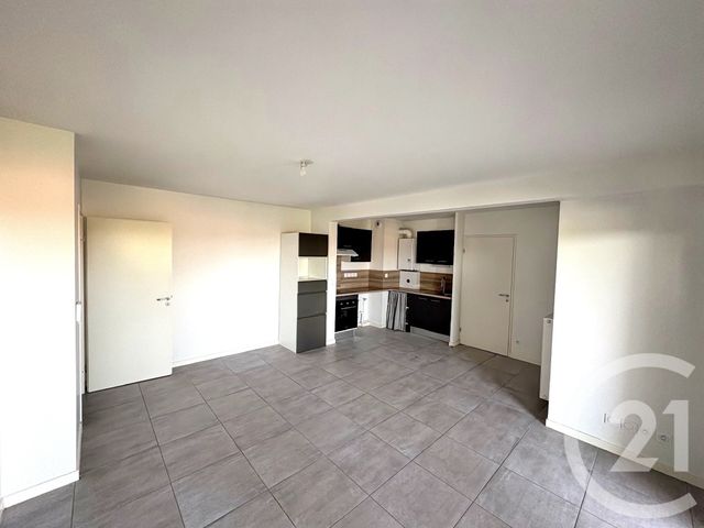 Appartement T3 à louer - 3 pièces - 64.62 m2 - TOURNEFEUILLE - 31 - MIDI-PYRENEES - Century 21 Open Immo