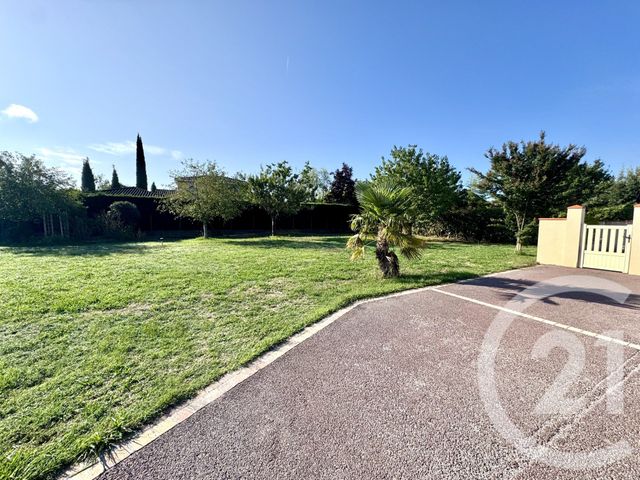 Afficher la photo en grand terrain à vendre - 600.0 m2 - CUGNAUX - 31 - MIDI-PYRENEES - Century 21 Open Immo