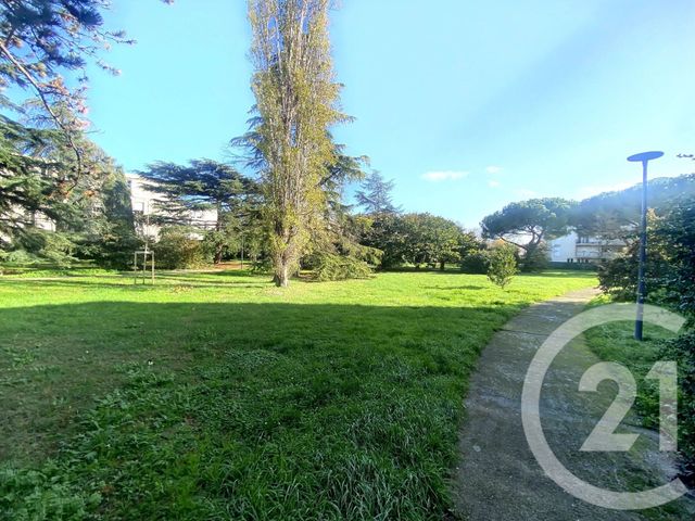 Appartement F2 à vendre - 2 pièces - 29.12 m2 - BLAGNAC - 31 - MIDI-PYRENEES - Century 21 Open Immo