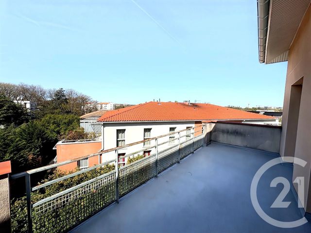 Appartement T3 à louer - 3 pièces - 54.03 m2 - TOURNEFEUILLE - 31 - MIDI-PYRENEES - Century 21 Open Immo