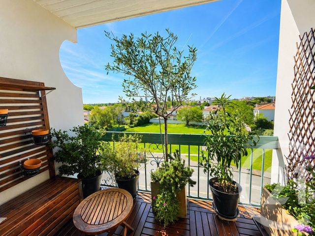 Appartement T3 à vendre - 3 pièces - 76.85 m2 - TOURNEFEUILLE - 31 - MIDI-PYRENEES - Century 21 Open Immo